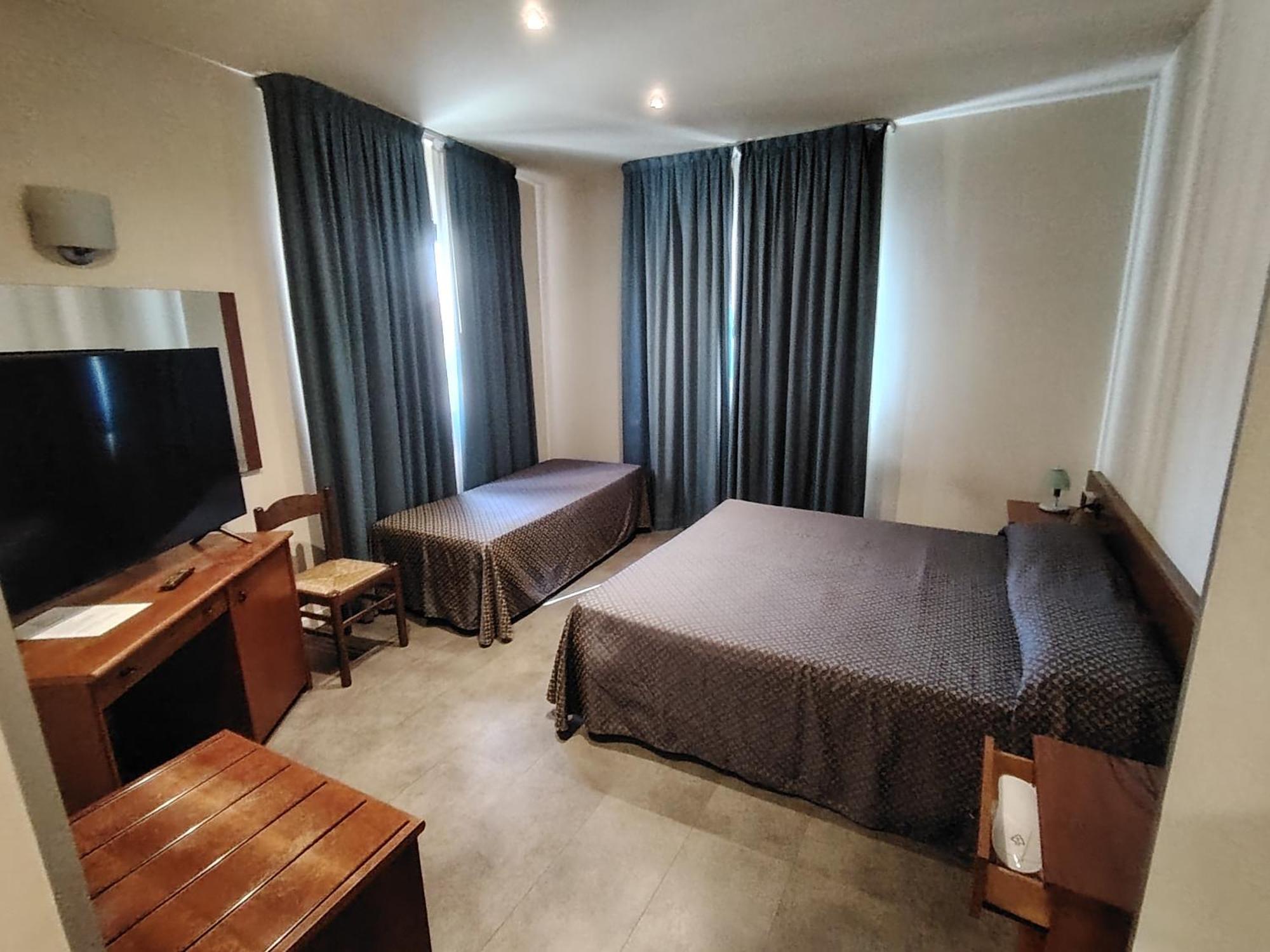 Albergo Centrale Trebaseleghe Esterno foto