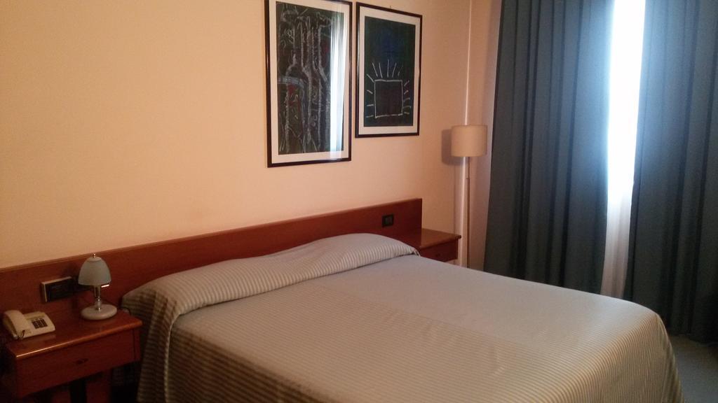 Albergo Centrale Trebaseleghe Camera foto